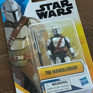 Hasbro Star Wars The Mandalorian Figure with Accessories